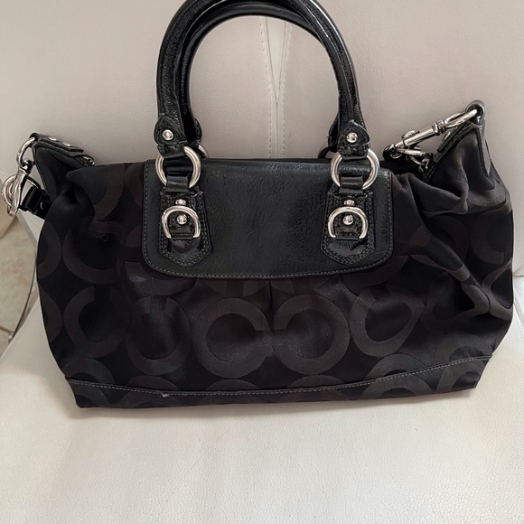 Coach Ashley handbag - Picture 2 of 3